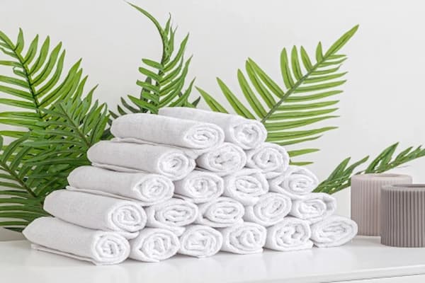 تصویر 1 از قیمت حوله یکبار مصرف هتلی + خرید باور نکردنی